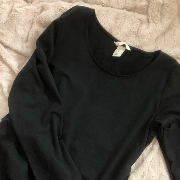 Simple LBD long sleeve - Picture 2 of 4